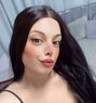 فرولة - Acompañantes transexual in Muscat Photo 1 of 2