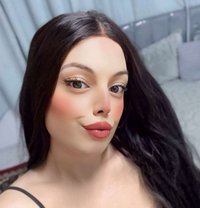 فرولة - Transsexual escort in Muscat