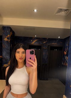 أسماء التونسية - escort in Abu Dhabi Photo 3 of 4