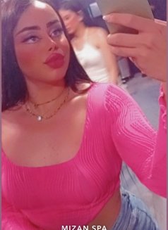 ️خليج🇴🇲سلطان - Transsexual escort in Muscat Photo 8 of 9