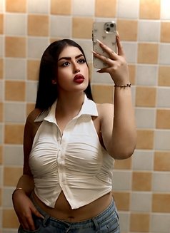 ريم - escort in Abu Dhabi Photo 13 of 17