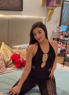 عبير - escort in Abu Dhabi Photo 12 of 13