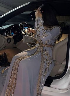 نورة - escort in Al Ain Photo 1 of 3