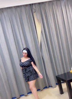 ريحانه - escort in Al Manama Photo 3 of 3