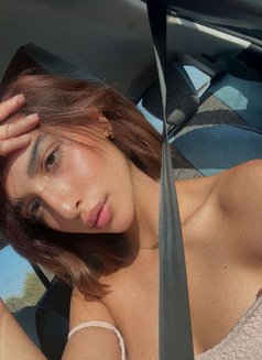 سما - escort in Cairo Photo 2 of 4