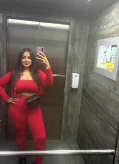 هذه لويزا من المغرب - puta in Doha Photo 2 of 6