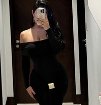 ميرا - puta in Dubai Photo 2 of 6