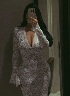 ميرا - escort in Dubai Photo 3 of 4