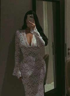 Mira - escort in Dubai Photo 2 of 4