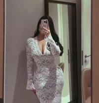 Mira - escort in Dubai Photo 3 of 4