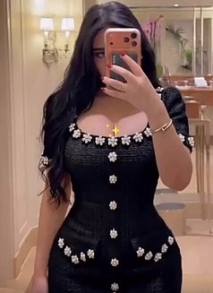 Malika - escort in Dubai Photo 2 of 5