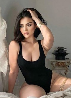 زينة لأحلى للبنات في جدة - escort in Jeddah Photo 4 of 11