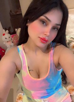 زينة لأحلى للبنات في جدة - escort in Jeddah Photo 5 of 11