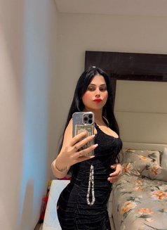زينة لأحلى للبنات في جدة - escort in Jeddah Photo 8 of 11