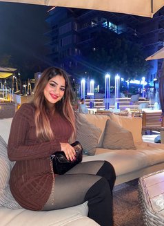 زينة لأحلى للبنات في جدة - escort in Jeddah Photo 11 of 11