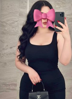 نورا - escort in Jeddah Photo 1 of 4