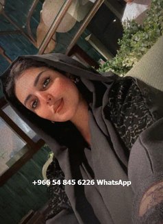 العنود - escort in Riyadh Photo 3 of 5
