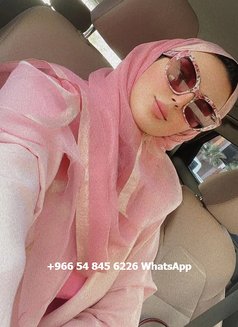 العنود - escort in Riyadh Photo 4 of 5