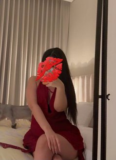 لينا جديدة في الرياض - escort in Riyadh Photo 1 of 4