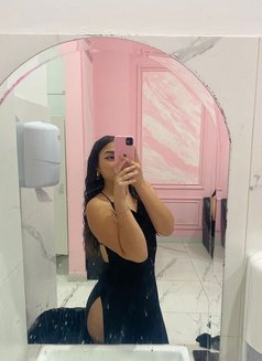 أنوثة مغربية ولمسة من الاسترخاء - escort in Tabuk Photo 2 of 8