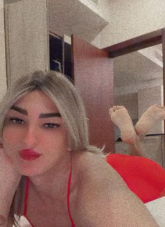 دلووع حاار - Transsexual escort in Al Manama Photo 2 of 10