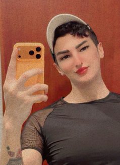 دلووع حاار - Transsexual escort in Al Manama Photo 3 of 10