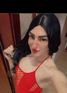 بنوتي مع صاروخ و خوخة - Acompañantes transexual in Al Manama Photo 20 of 22
