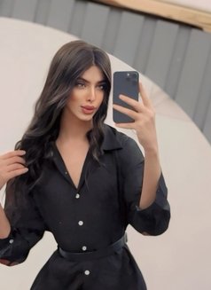 برنس الدلع - Transsexual escort in Jeddah Photo 8 of 8