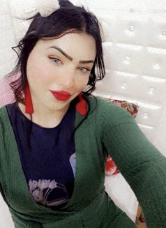 وسيلة - Transsexual escort in Jeddah Photo 3 of 4
