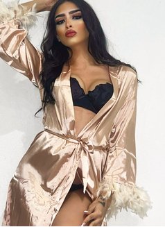 شيوم المغربية 🇲🇦 - Transsexual escort in Jeddah Photo 14 of 19