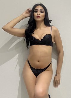 شيوم المغربية 🇲🇦 - Transsexual escort in Jeddah Photo 15 of 19