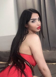 شيوم المغربية 🇲🇦 - Acompañantes transexual in Jeddah Photo 9 of 16
