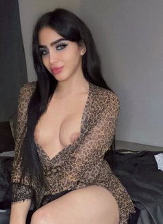 شيوم المغربية 🇲🇦 - Acompañantes transexual in Jeddah Photo 14 of 16