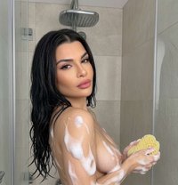 قمر 🇬🇧 🇸🇦 - Transsexual escort in Jeddah