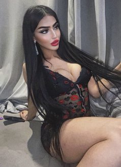 شيوم المغربية 🇲🇦 - Acompañantes transexual in Jeddah Photo 17 of 21