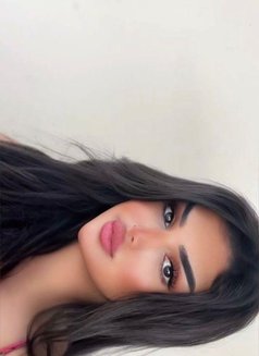 جواهير - Transsexual escort in Tangier Photo 3 of 11