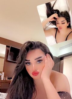 جواهير - Transsexual escort in Tangier Photo 4 of 11