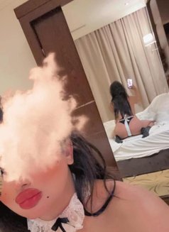 جواهير - Transsexual escort in Tangier Photo 7 of 11