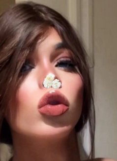 مغربي مخصر نحيف - Transsexual escort in Riyadh Photo 3 of 5