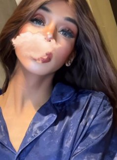 مغربي مخصر نحيف - Transsexual escort in Riyadh Photo 4 of 5