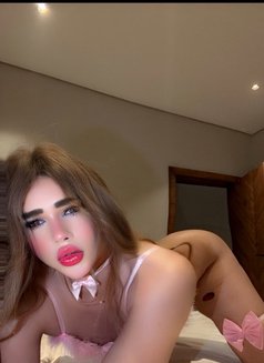 سندس العرب - Transsexual escort in Riyadh Photo 9 of 10