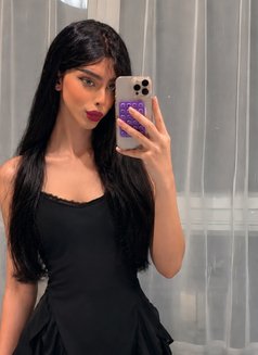 برنس الدلع - Acompañantes transexual in Riyadh Photo 13 of 13
