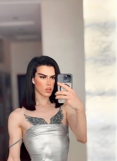 سيفو - Acompañantes transexual in Jeddah Photo 3 of 6