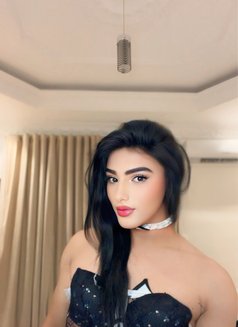 زاير جده - Male escort in Jeddah Photo 1 of 3