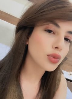 ميشو - Male escort in Kuwait Photo 27 of 30