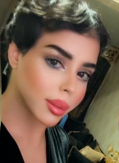 بسوم مسقط - Acompañantes masculino in Muscat Photo 5 of 5