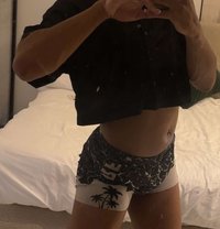 دلوع نوعين - Male escort in Muscat