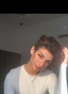 مشعلو - Male escort in Muscat Photo 10 of 12