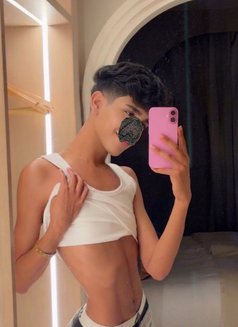 فهد - Male escort in Casablanca Photo 13 of 18