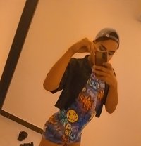 جوك معي🤤 - Male escort in Riyadh